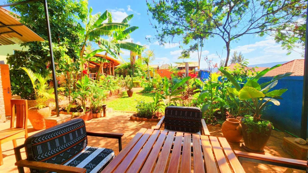 Yambi Guesthouse キガリ エクステリア 写真